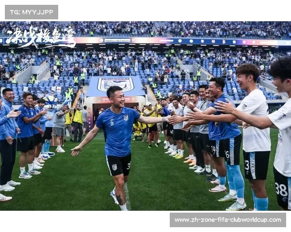 中超精彩对决 大连英博与青岛海牛握手言和战成平局